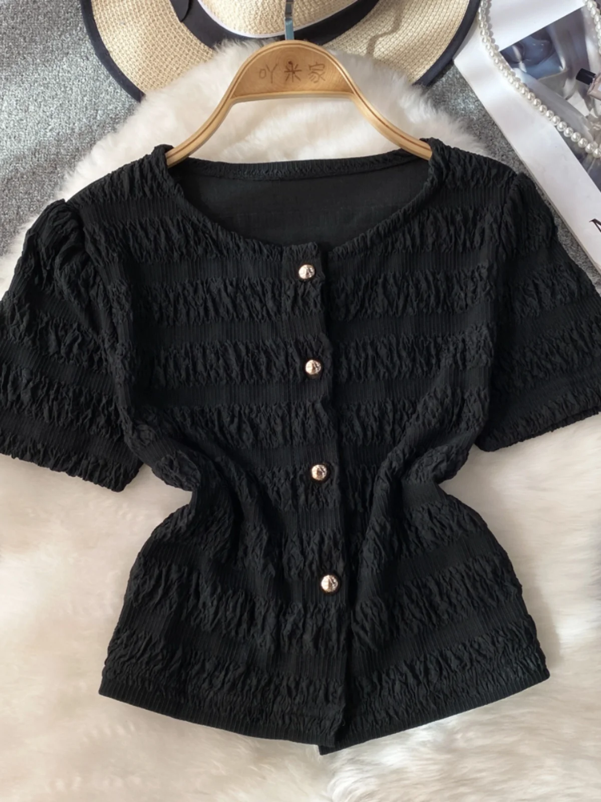

Sweet Korean Sle Textured ort Sve round Ne Slim Fit Single Button irt Women's Faion ort Length Top for Summer