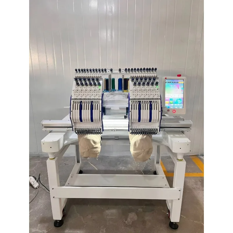 Yeshi Multifunktionale, individuelle Farbe und Logo, 16 Sprachen, 1200 U/min, zwei Köpfe, computergesteuerte Stickmaschine