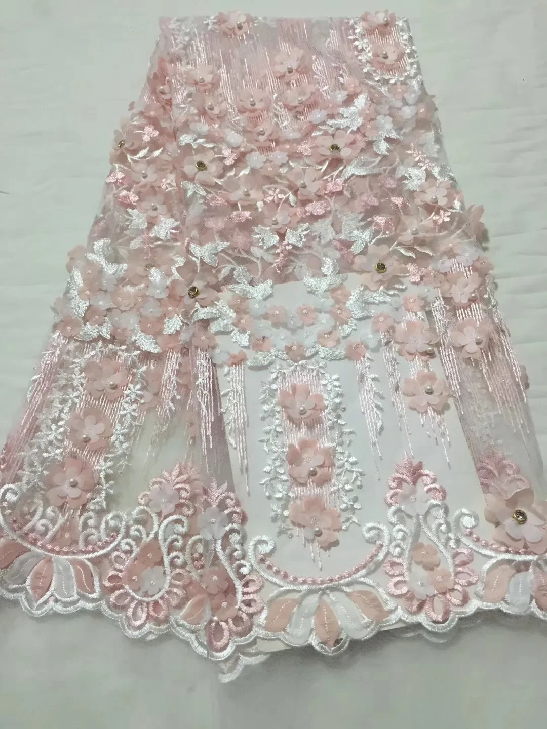 

Good looking cotton lace fabric high quality 2018 african swiss voile lace fabric for clothes Nigerian lace fabrics