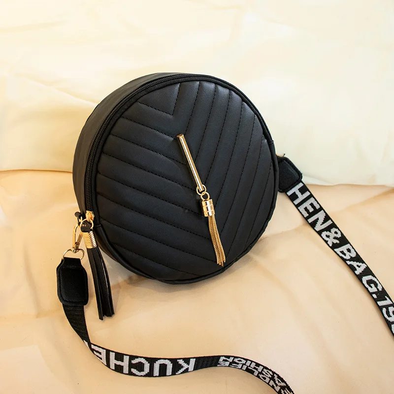 New Korean Version Simple and Fashionable Tassel Crossbody Bag V-shaped Embroidered Shoulder Strap Letter Single Shoulder Retro