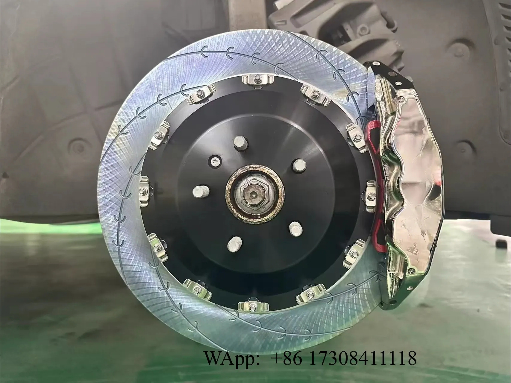High-performance brake pads, brake discs, high friction coefficient, brake calipers