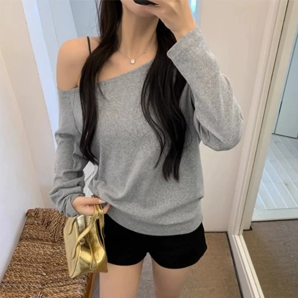Korean Style Autumn Winter One Shoulder Top Solid Color Oversized Slant Shoulder T Shirt Long Sleeve Off Shoulder Tee Women