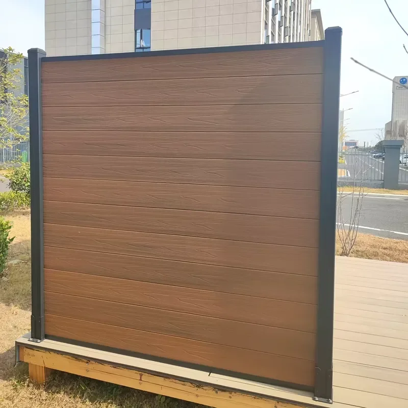 Hot Sale Privacy Wood Plastic Composite Fence Panels Windproof Fireproof Garden WPC Fence Outdoor Security Backyard Fencing