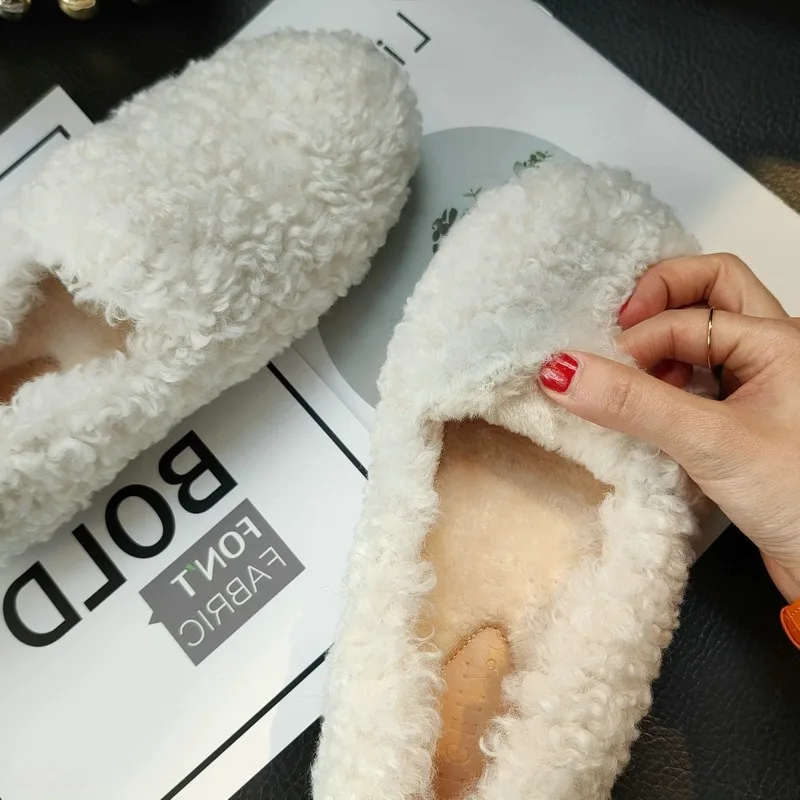 Women\'s 2023 Winter New Style Fur Shoes with One Step Upholstered Thick Sole Lamb Hair and Plush Warm Bean Shoes for Women