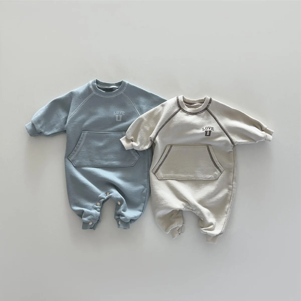

2025 Autumn New Baby Letter Print Casual Romper Newborn Infant Boy Girl Long Sleeve Big Pocket Jumpsuit Toddler Clothes 0-24M