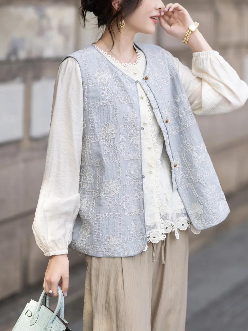 

Ele Embroidered ort Jaet Vest Women's Spring Faion oulder Pad Fraance Sle Outerwear Lightweight Loose Fit