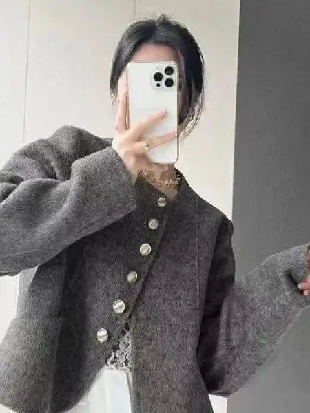 

2025 New Women's Single-Button Double-Faced Woolen Coat Short Quilted Warm Straight-Line Design Luxury Fashion Small Size Fri...