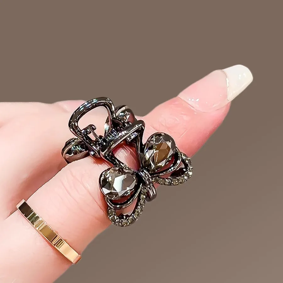 Koreanische Exquisite Kristall Bogen Greif Clip Kleine Gebrochene Haar Pony Clip Seite Stirn Kleine Clip Kopfbedeckung Haarnadel – Detail 5