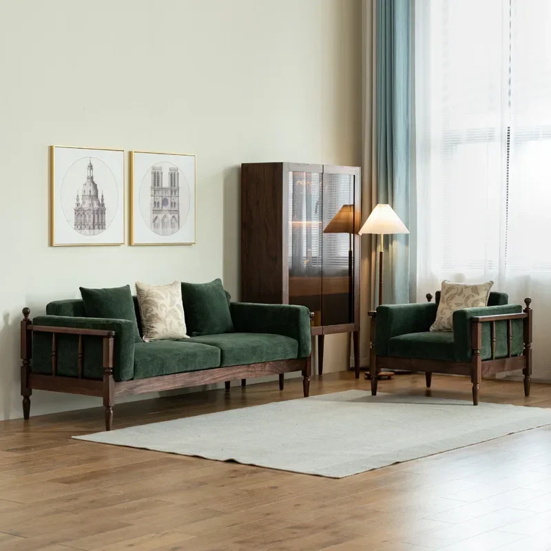 أريكة من الخشب الصلب الاسكندنافي في أمريكا الشمالية، غرفة معيشة من خشب الجوز الأسود، شقة صغيرة تتسع لثلاثة أشخاص، قماش حديث بسيط، أخضر قديم