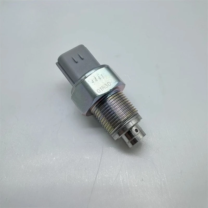 For Excavator PC400-7 450-7-8 High Pressure Common Rail Pressure Sensor 499,000-4441