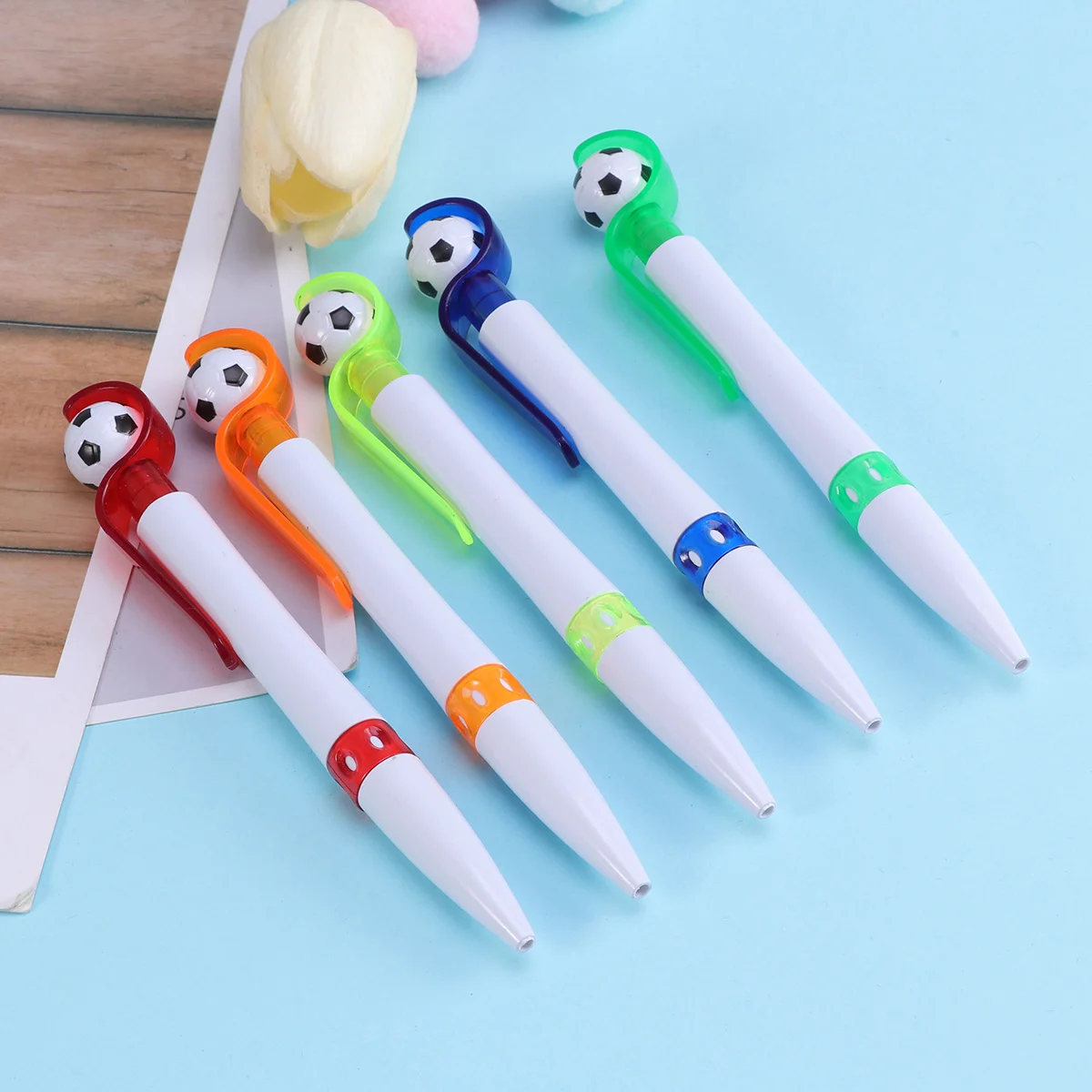 

5Pcs Creative Soccer Ballpoint Pen Set Smooth Writing for Students Home Office School Use Soccer Ballpoint Pens