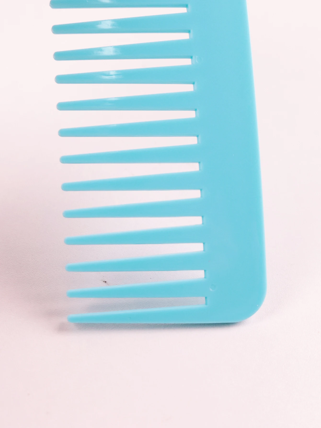 1 Thick Plastic Heat-Resistant, Anti-Static Long Toothed, Wide Toothed Salon Hairstyle Comb Special for Real Hair Wigs