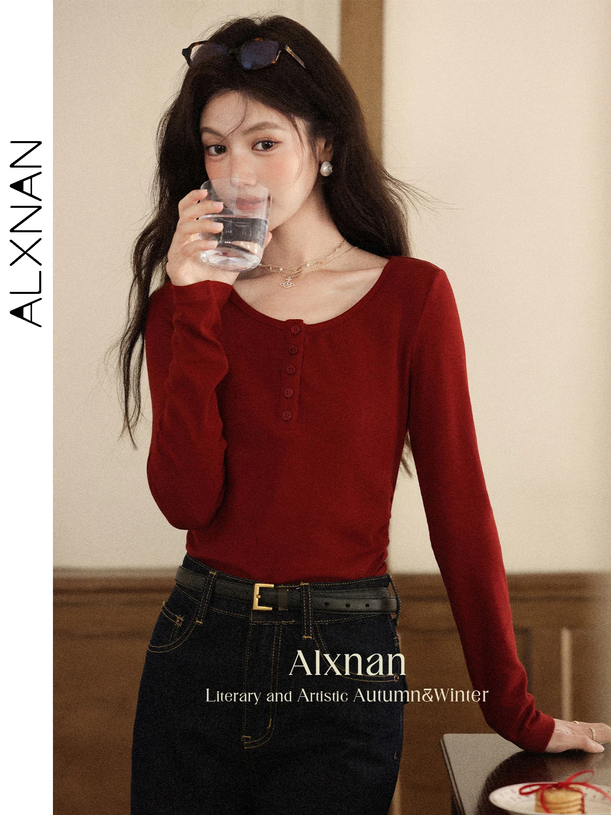 

ALXNAN Women's T-shirt Red Cotton Long Sleeve Tees 2025 Autumn Office Lady Round Neck Button Design Slim-fit Casual Tops L56892
