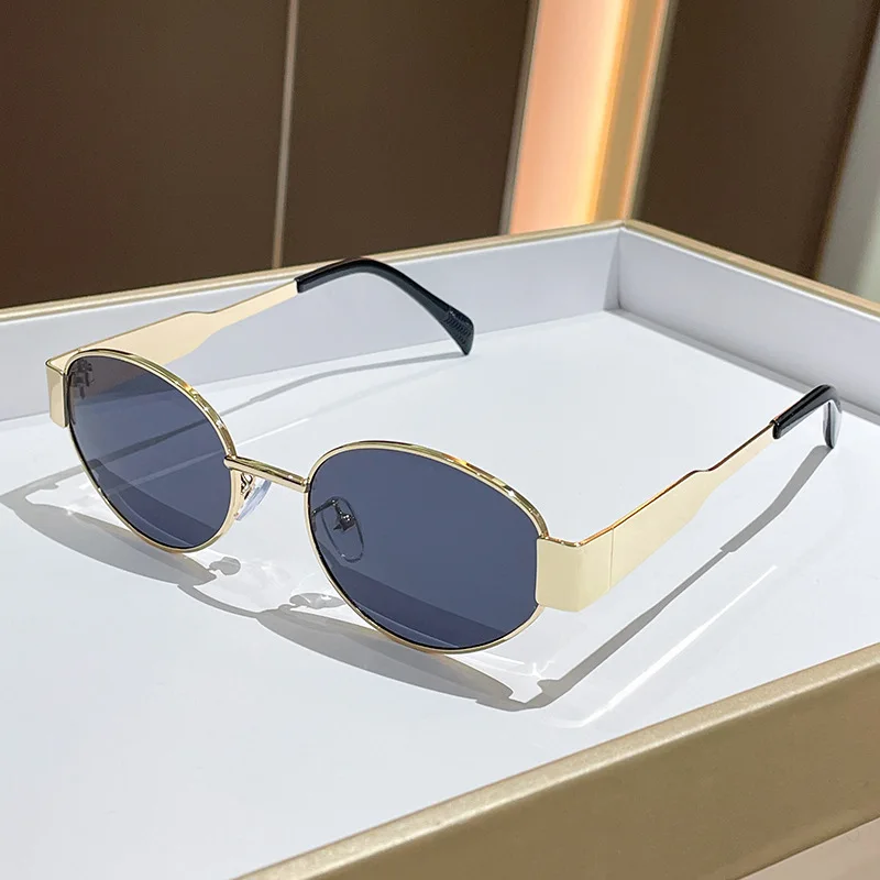 Trendy Round Frame Metal Sunglasses for Women Fashionable and Versatile Sun Glasses Driving Fashion Shades