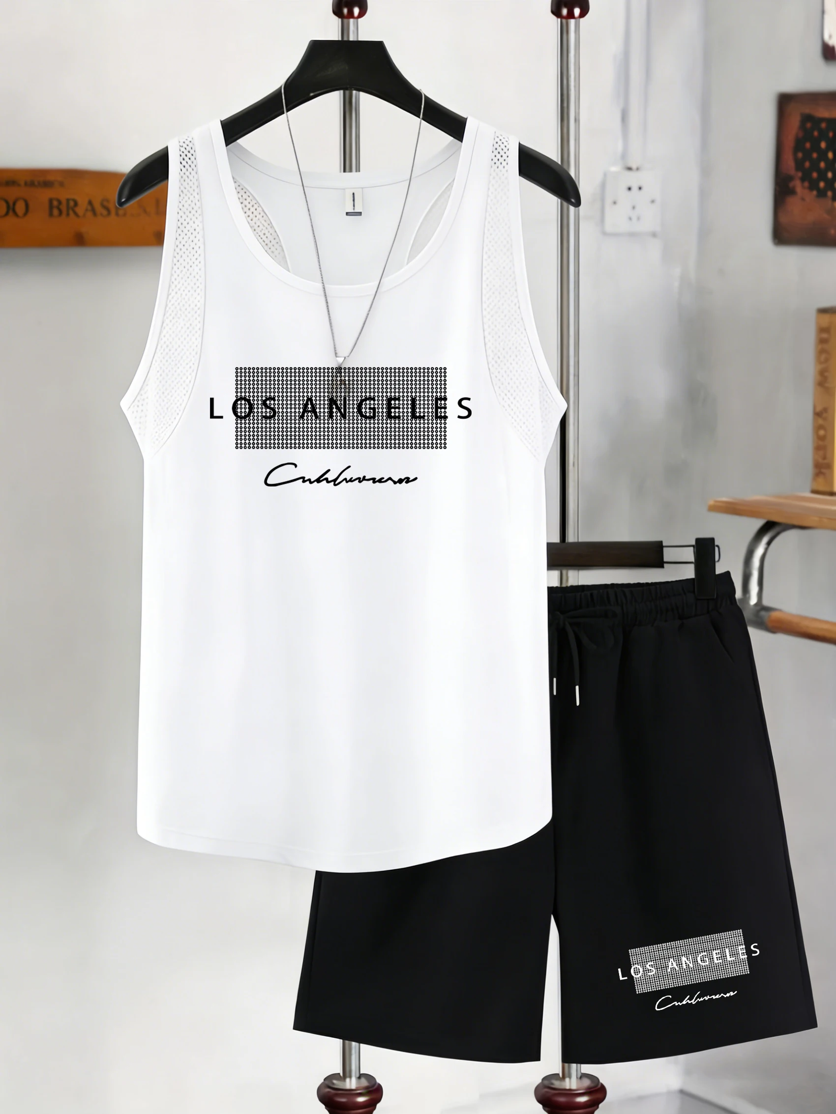 

Famous Cities In The United States Pattern Mens Reticular Vest Set Retro Simple Clothing Fashion Shorts Summer Unisex Retro Top