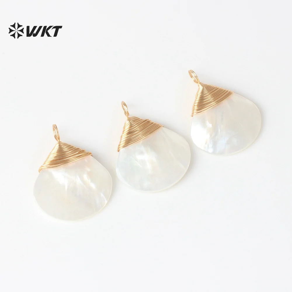 WT-JP443 Newest Sales Handmade Winding Wire Triangle Fan Shape White Shell Charm Pendants For Earrings Jewelry Accessories