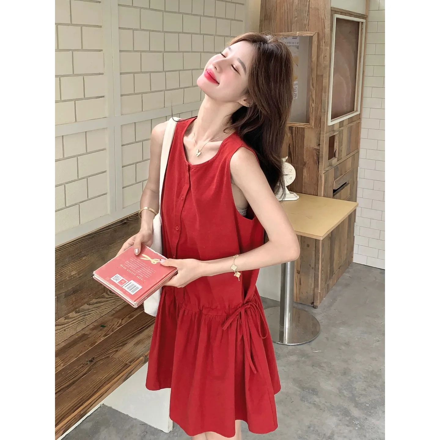 Retro Korean round Neck Red Drawstring Vest Dress Women's Summer New Design Loose Sleeveless Dress Comfortable Breathable