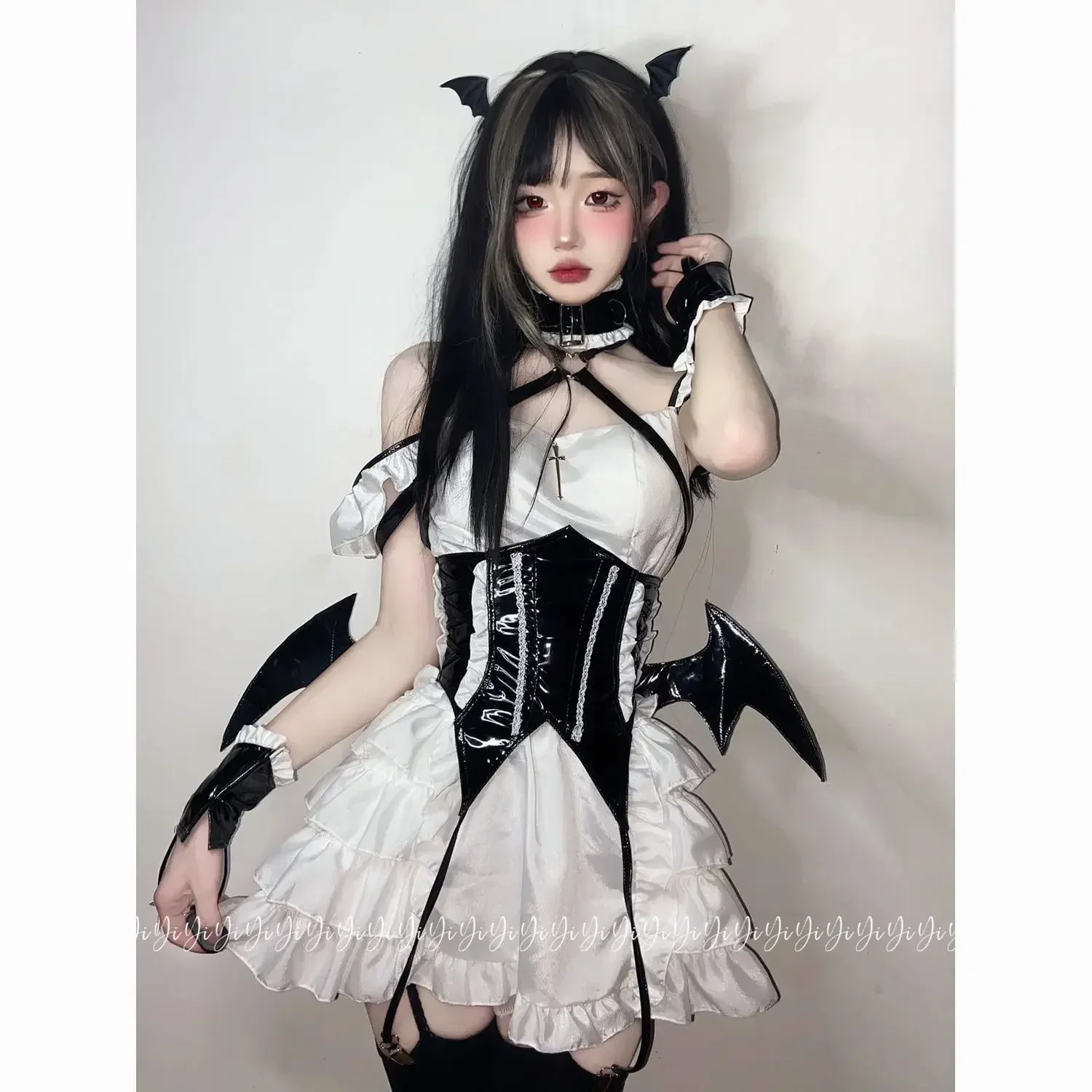 

New Little Devil Drag Suit Role Play Sexy Leather Dress Bright Pu Succubus COS Japanese Jk Maid Clothing Cosplay Costumes