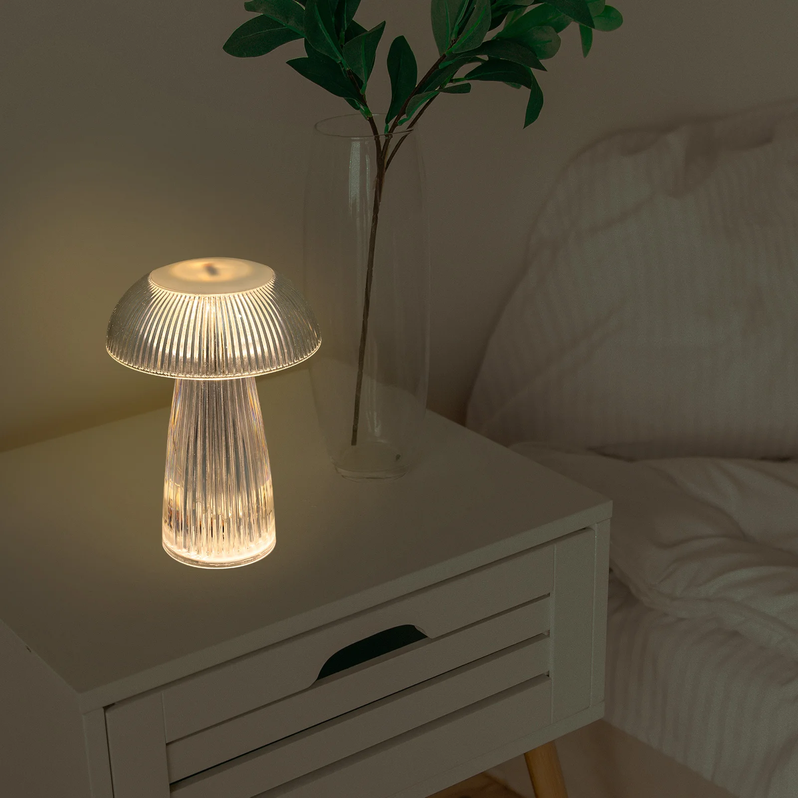 

Crystal Small Night Light 05W Transparent Jellyfish Mushroom Lamp for Bedroom Desk Warm Glow Decorative Table Lamps