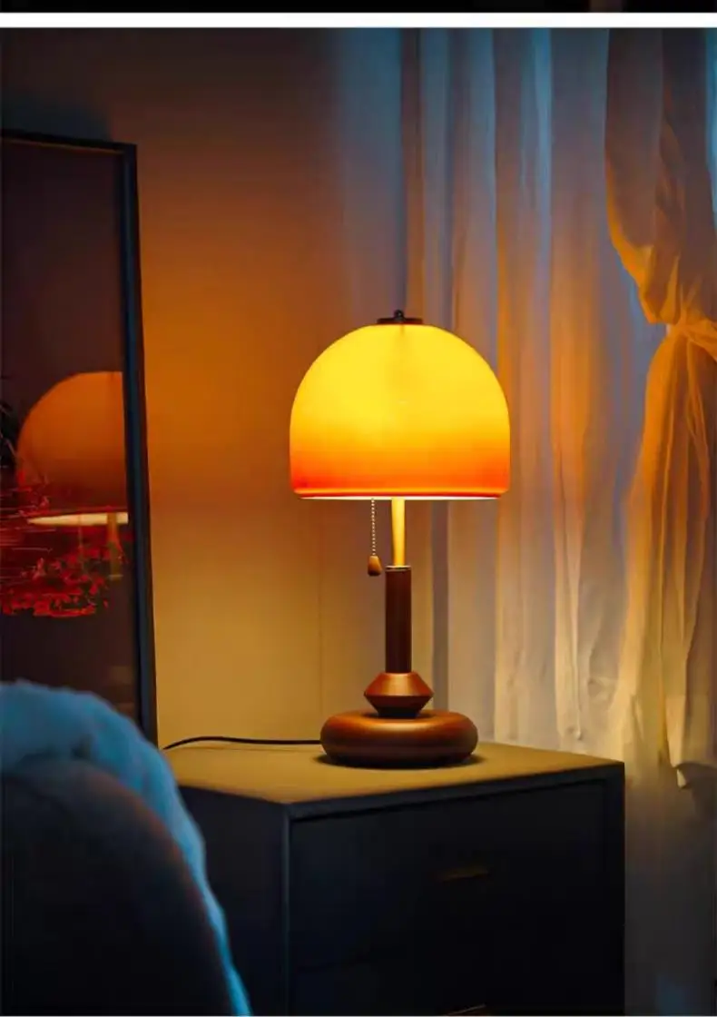 Retro Table Lamp Atmosphere Suitable