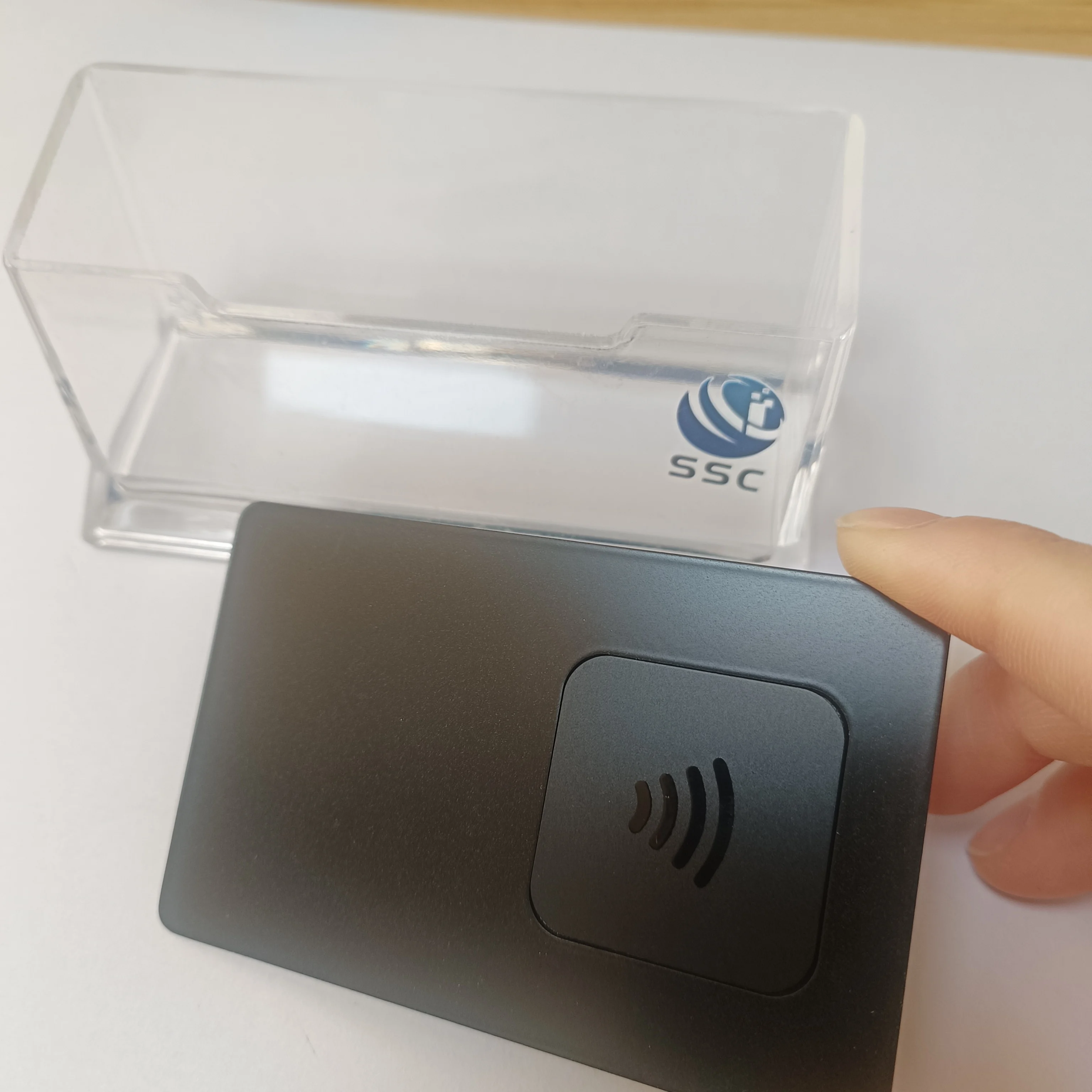 custom. High-end Custom Nfc Metal Cards Business Card With Qr Code Nfc 4K Gold Nfc Metal Business Card