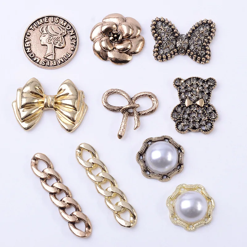 Fashion retro beauty head jewelry accessories DIY shoes and clothing bag alloy material accessories manufacturers spot direct su