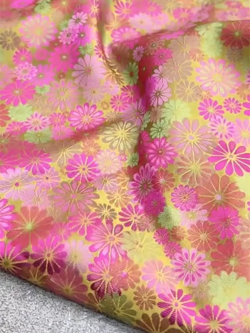 Fashion Daisy Flower Song Brocade Fabric 100% Mulberry Silk Luxury Ethnic Style Traditional Vest Coat Dress Shirt Fabric Woven