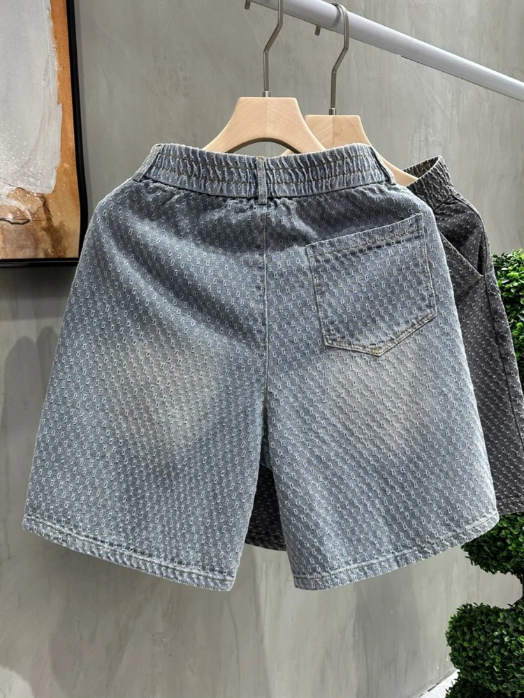 Trendy Men's Loose Fit Straight Leg Denim Shorts Knee-Length Summer Casual Retro Jacquard Washed for American Street Fashion