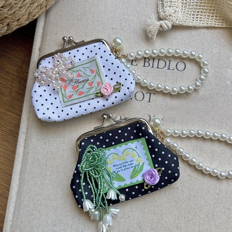 Sweet Vintage Polka‑dot Kiss Lock Wallet Flower Woven Patch Ornament Pouch Detachable Pearl Chain Small Coin Earphone Holder
