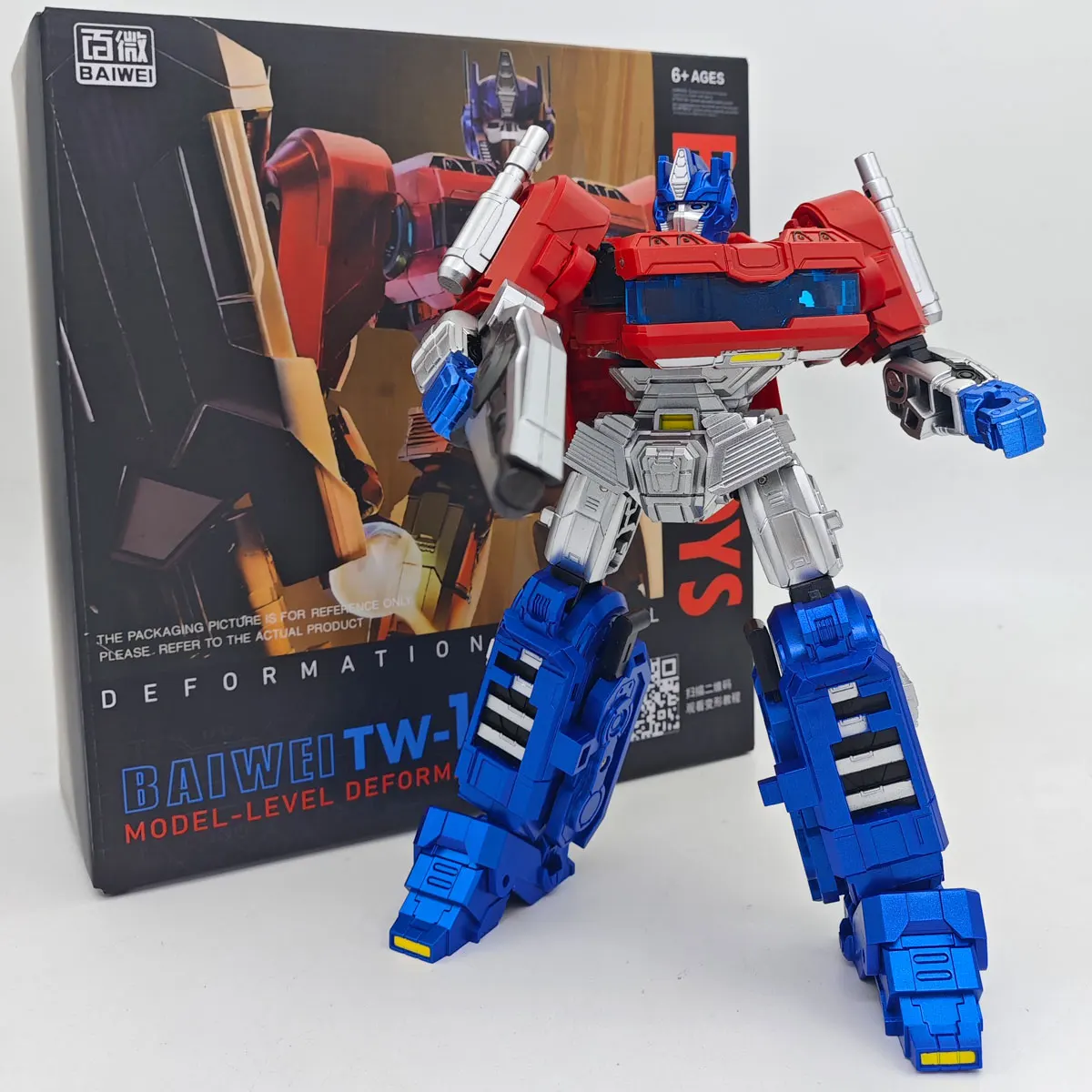 BAIWEI TW1035 TW-1035 Transformatie Robot Auto Model 18 CM OP Oversize KO SS112 Legering Action Figure