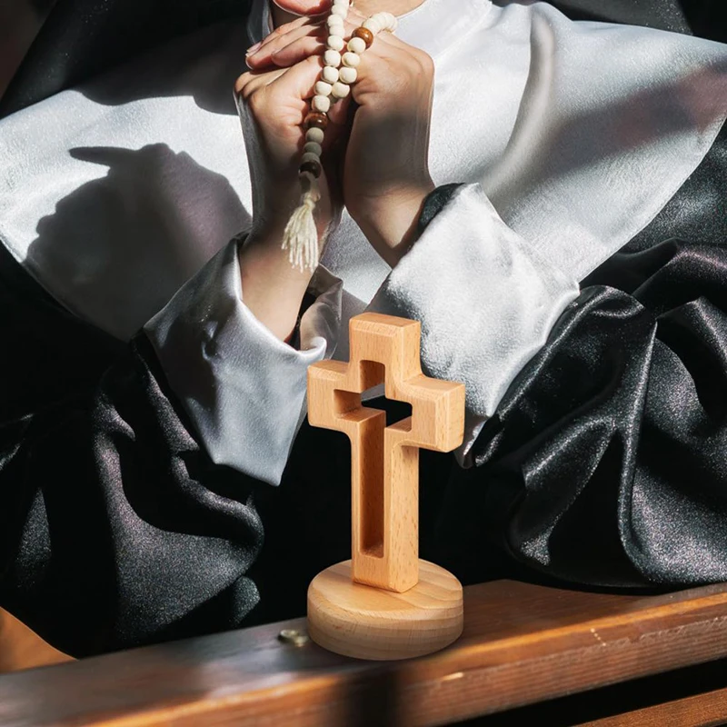 صليب خشبي مثبت على الحائط مع تمثال يسوع، ديكور ديني مثالي للكنيسة أو المنزل المسيحي #3