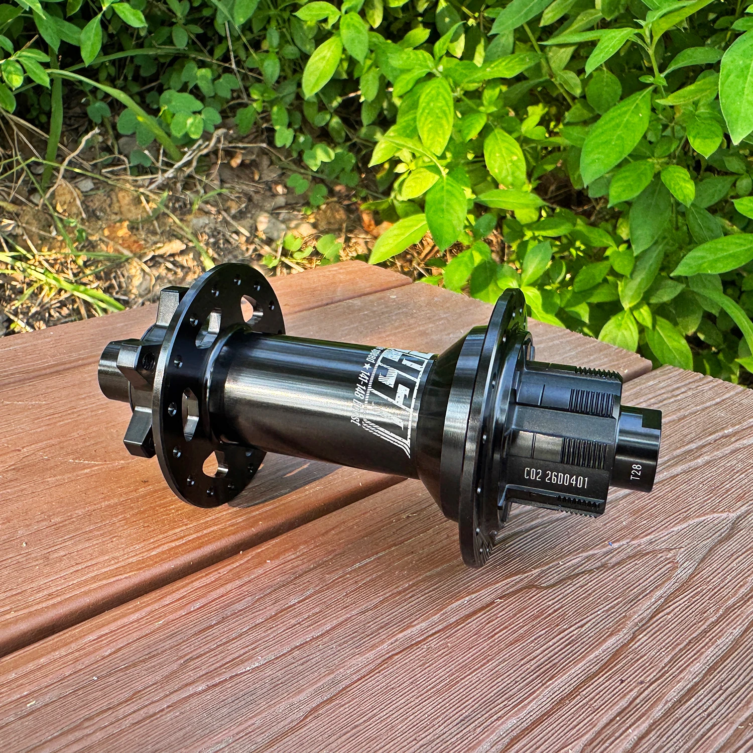 Koozer 450 Dirt Jump Single speed 32H 120 Click Steel Axle 10x135