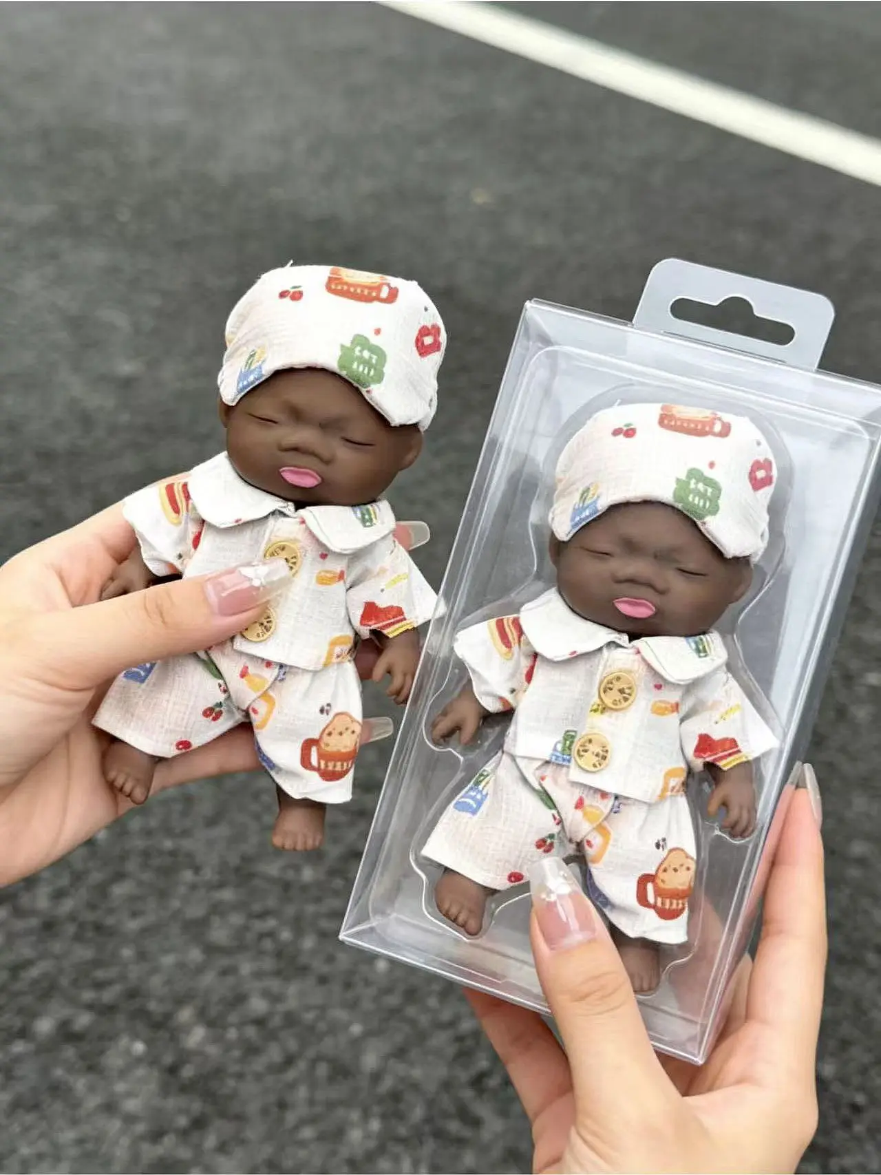 14cm Natasha Stress Ball Doll Pinch, Happy Doll, Little Black, Relieve Stress, Relieve Anxiety, Funny Children's Gif