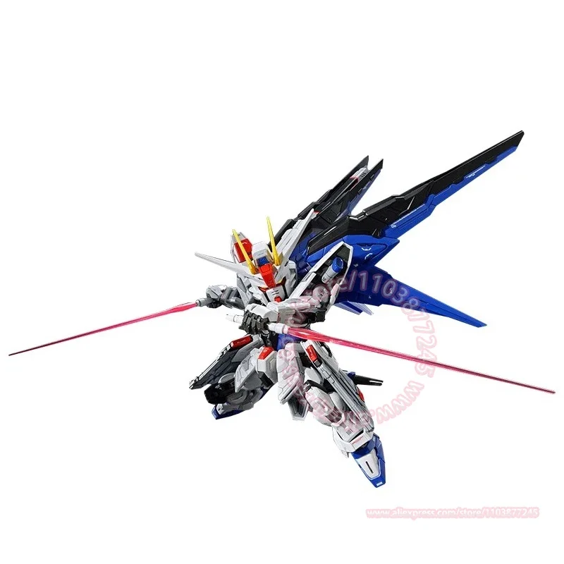 BANDAI MASTER GRADE SD ZGMF-XI0A FREEDOM GUNDAM Trendy Figure Assembled Model Animation Peripheral Childrens Toys Action Figures