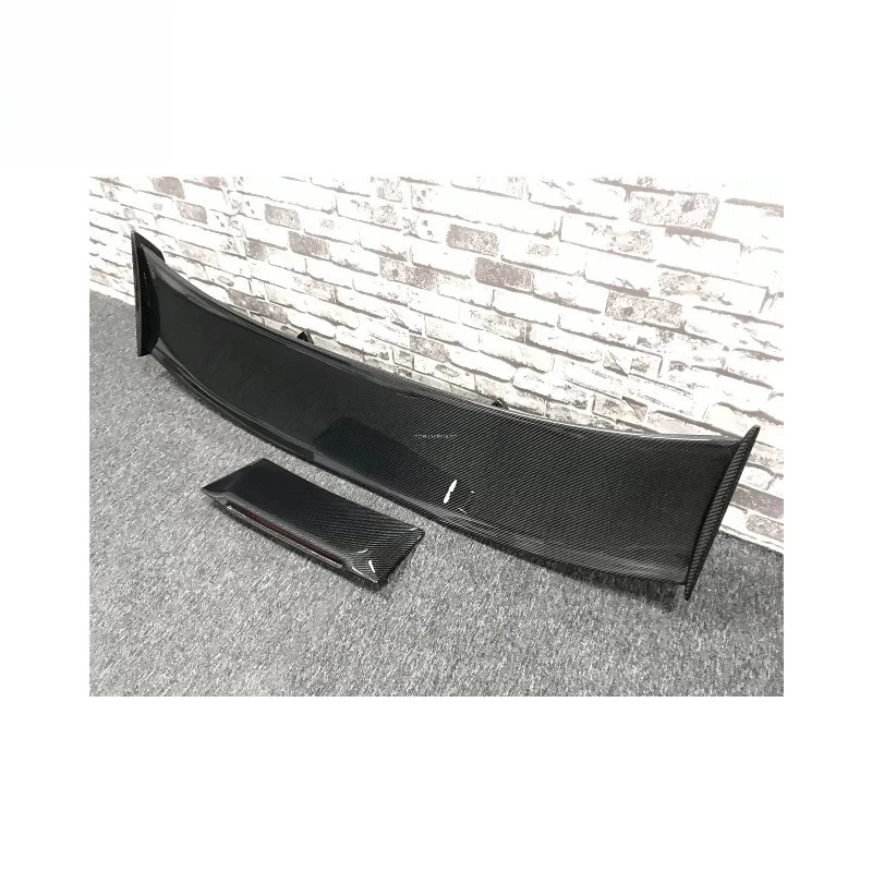 

ForGTRR35 spoiler trunk cover spoiler carbon fiber fixed wing