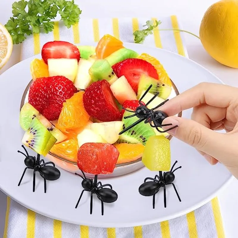 12PCS Ants Moving Shape Fork Hardworking Ants Moving Fruit Fork Of Party Cake Insert Snack Fork for Home Dinner Fruit Pick