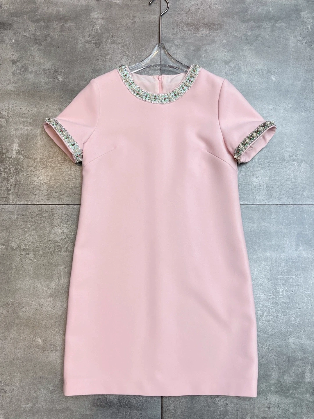 

2025 Spring and Summer New Round Neck Short Sleeve Retro Handmade Diamond Embroidery Straight Skirt Dress-GZXX141