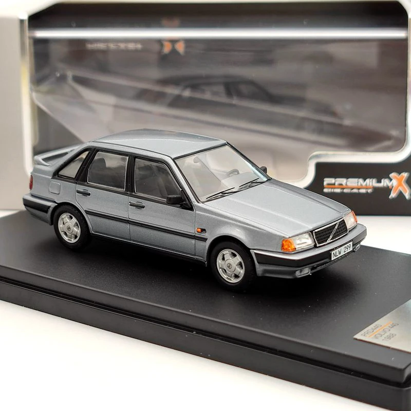 

Diecast Alloy 1:43 Scale 1988 Antique Car 440 Model Adult Nostalgia Classic Collection Toys Static Display Gifts Souvenir