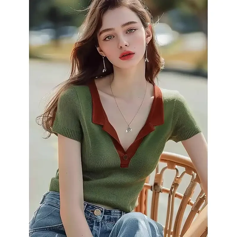 French All Match Fashion Contrasting Slimming Knitwear New Chic and Unique Popularity Temperament Classic Top