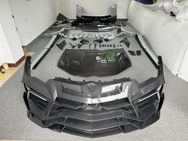 For Lamborghini URUS/S Upgrade 3rd Generation M Style Semi-carbon Fiber Front Bumper Rear Bumper Side Skirt Rear Spoiler