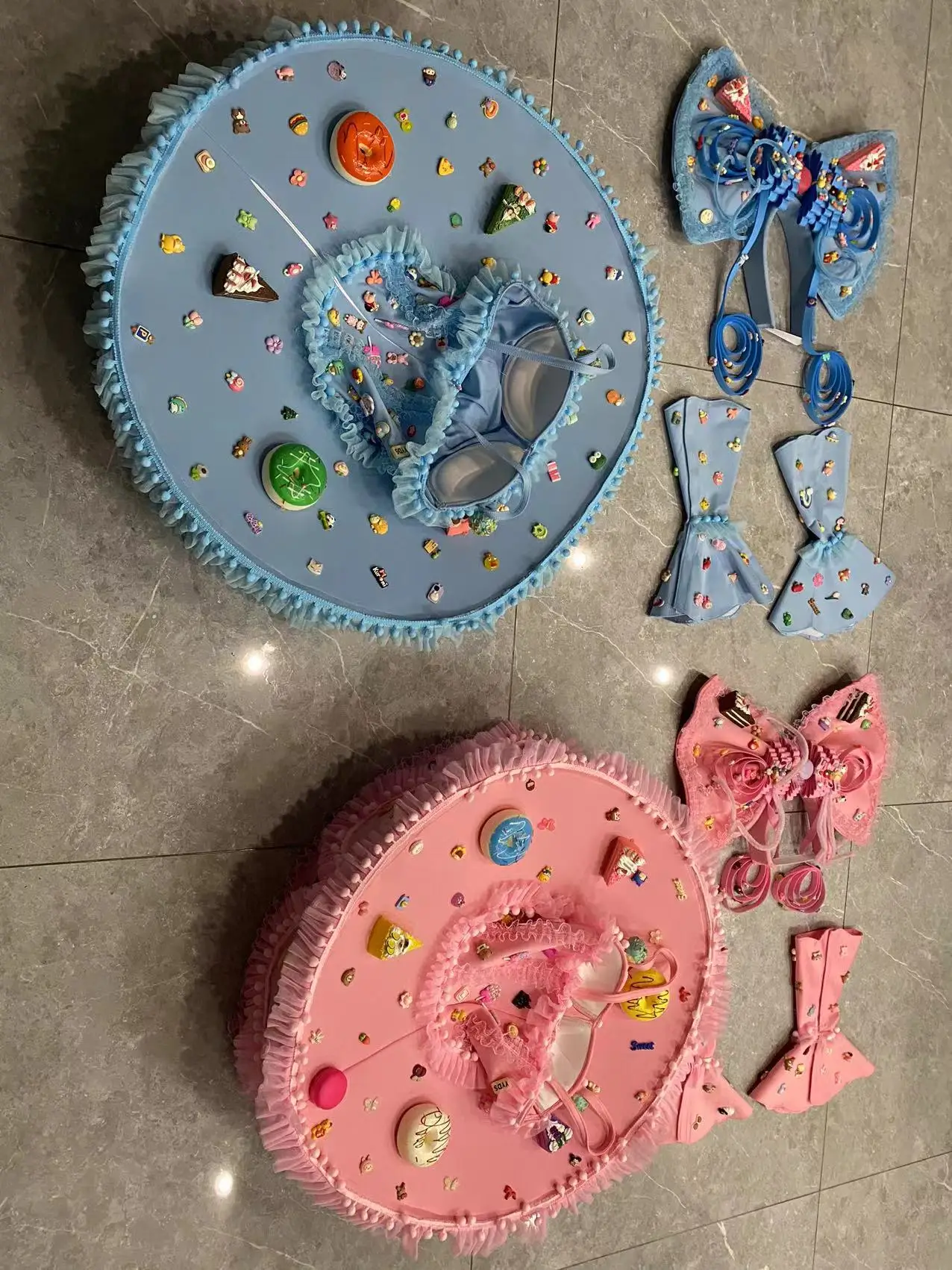 Vêtements de performance de Noël, robe de gâteau de bonbons, coiffure mignonne, ouverture de bar de défilé, chanteur, soirée sur scène de danse, tenue de spectacle de club rave