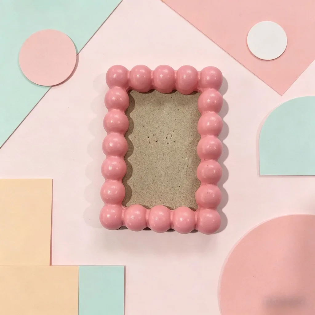 Decorative Resin Photo Frame with Built-In Stand