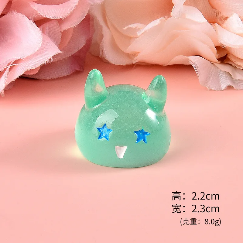 10pcs New 3D Cartoon Figure Luminous Resin Crafts for Christmas Handicrafts Cute Resin Decoration Accessories for Jewelry Making