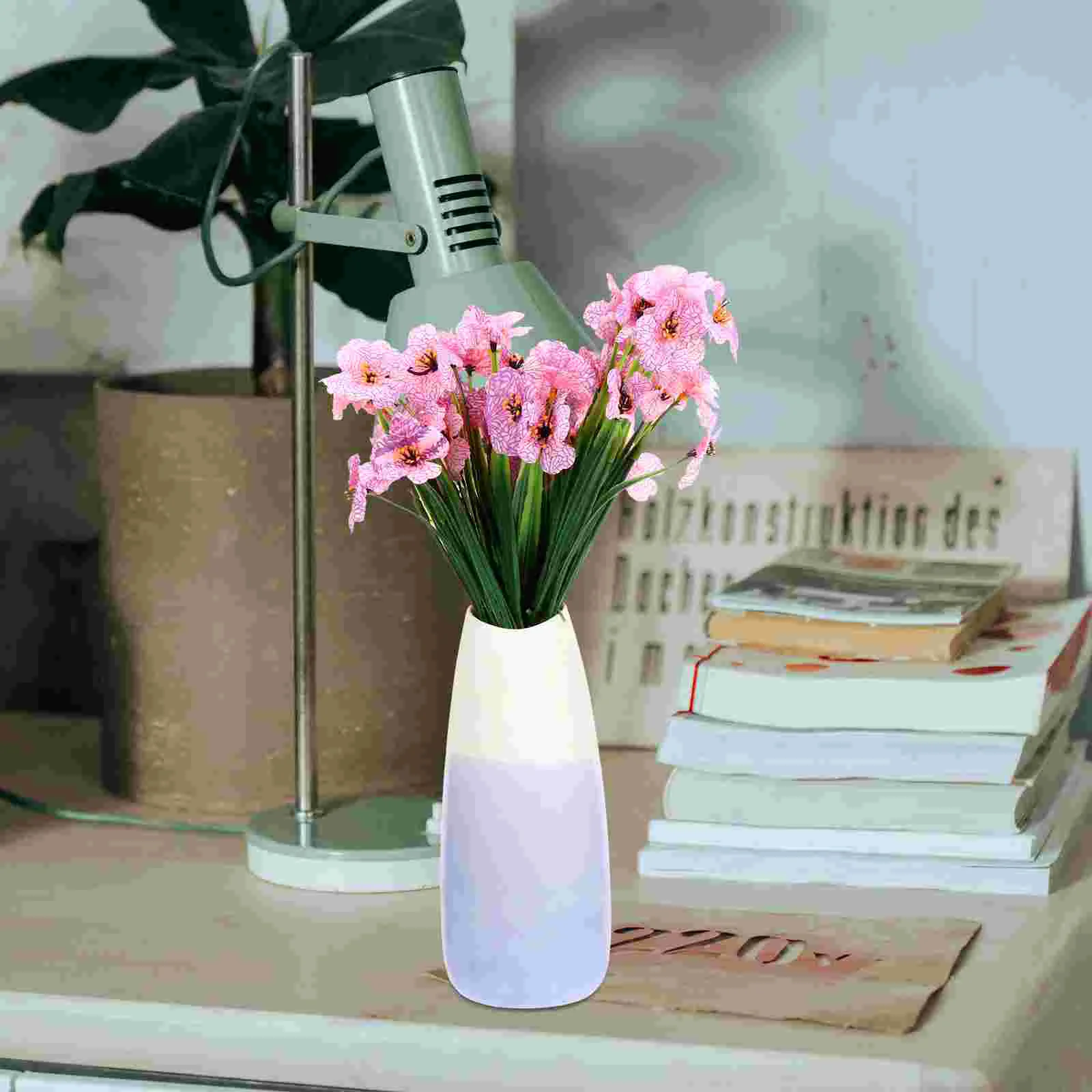 

12 Pcs Artificial Violet Simulated Flower Decorative Plastic Floral Props for Wedding Home Office Store Decor Elegant Table