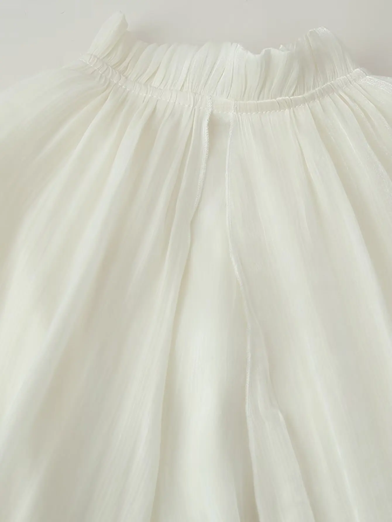 Women Elegant Ruffles Hem Beige Long Evening Dress Sleeveless Cloak Style Maxi Dresses