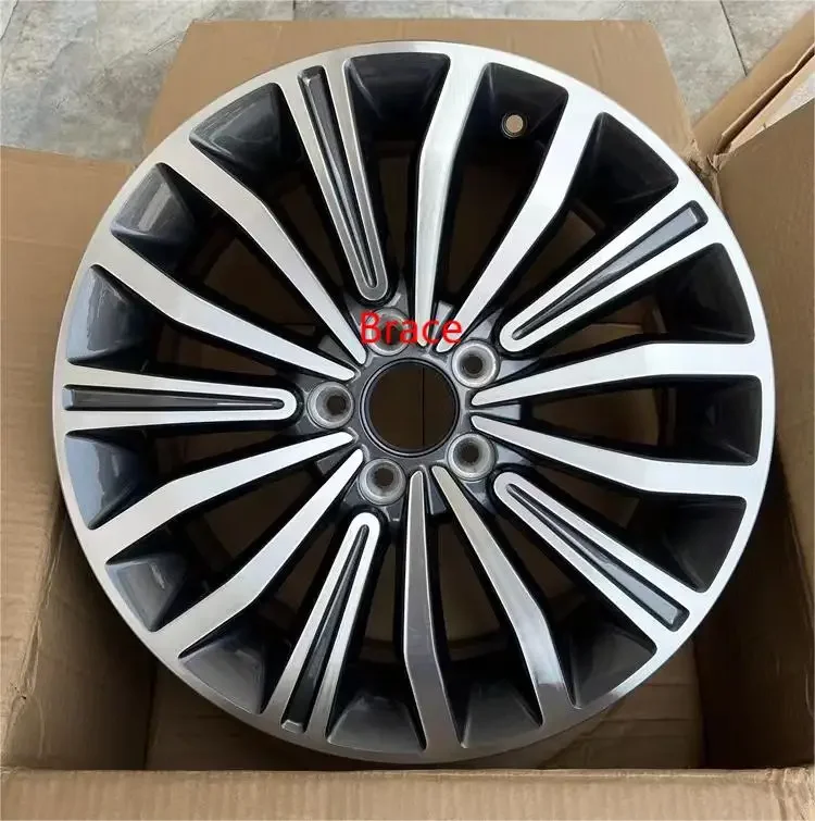 High Quality 17 Inches Wheel Rim Wheel Hub for Trumpchi GA8 320T 2.0T 2017