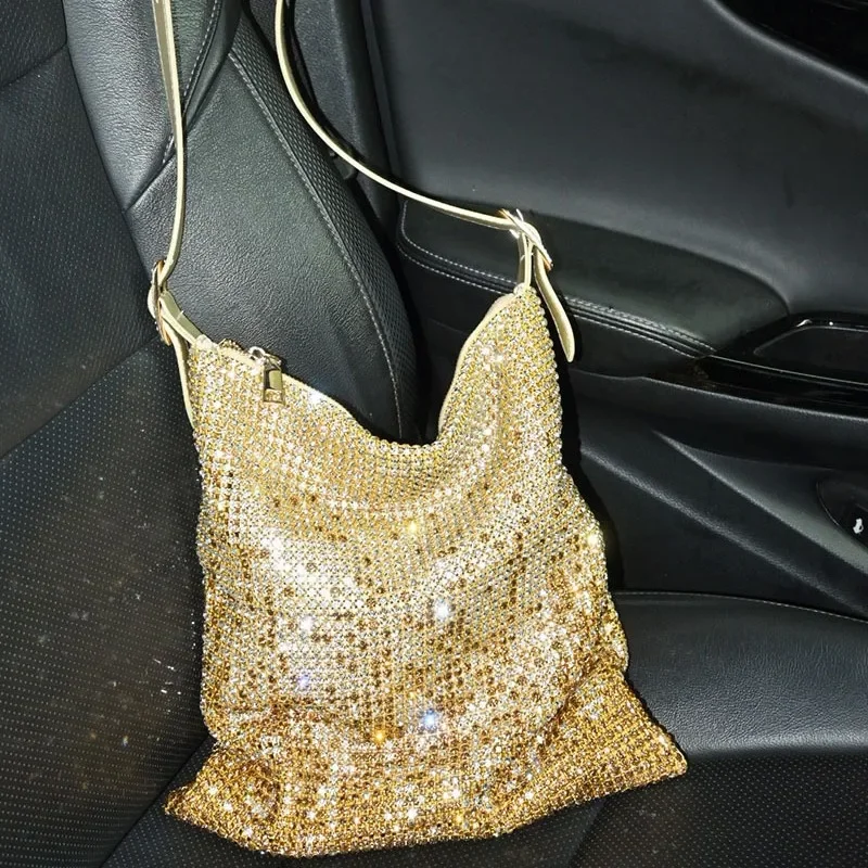 حقائب سهرة فاخرة من الماس للنساء حقيبة كتف ناعمة من حجر الراين الكريستالي حقائب يد للمتسوقين وحفلات الزفاف للسيدات