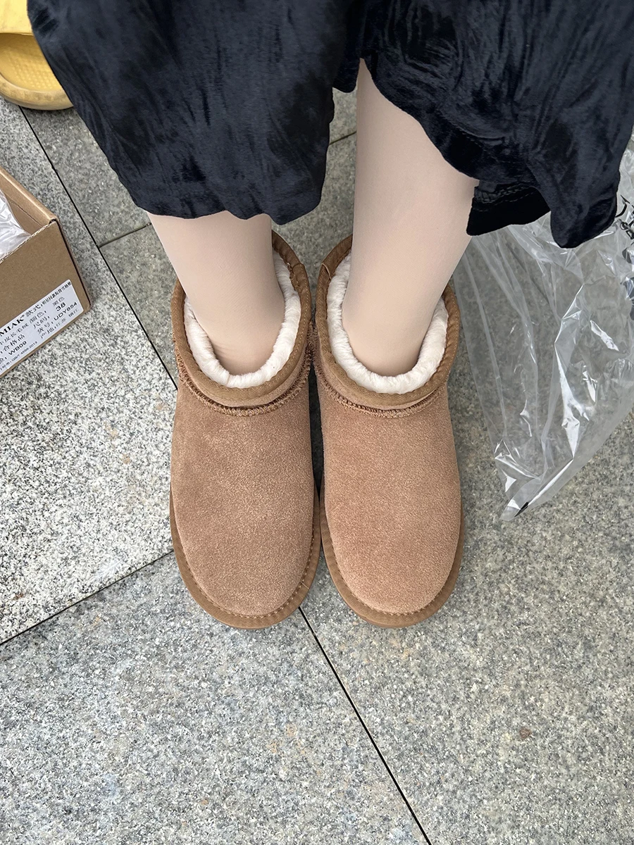 Women\'s genuine leather snow boots Winter warm cotton shoes Thickened anti slipShoes to prevent cold weather Low short tube Popu