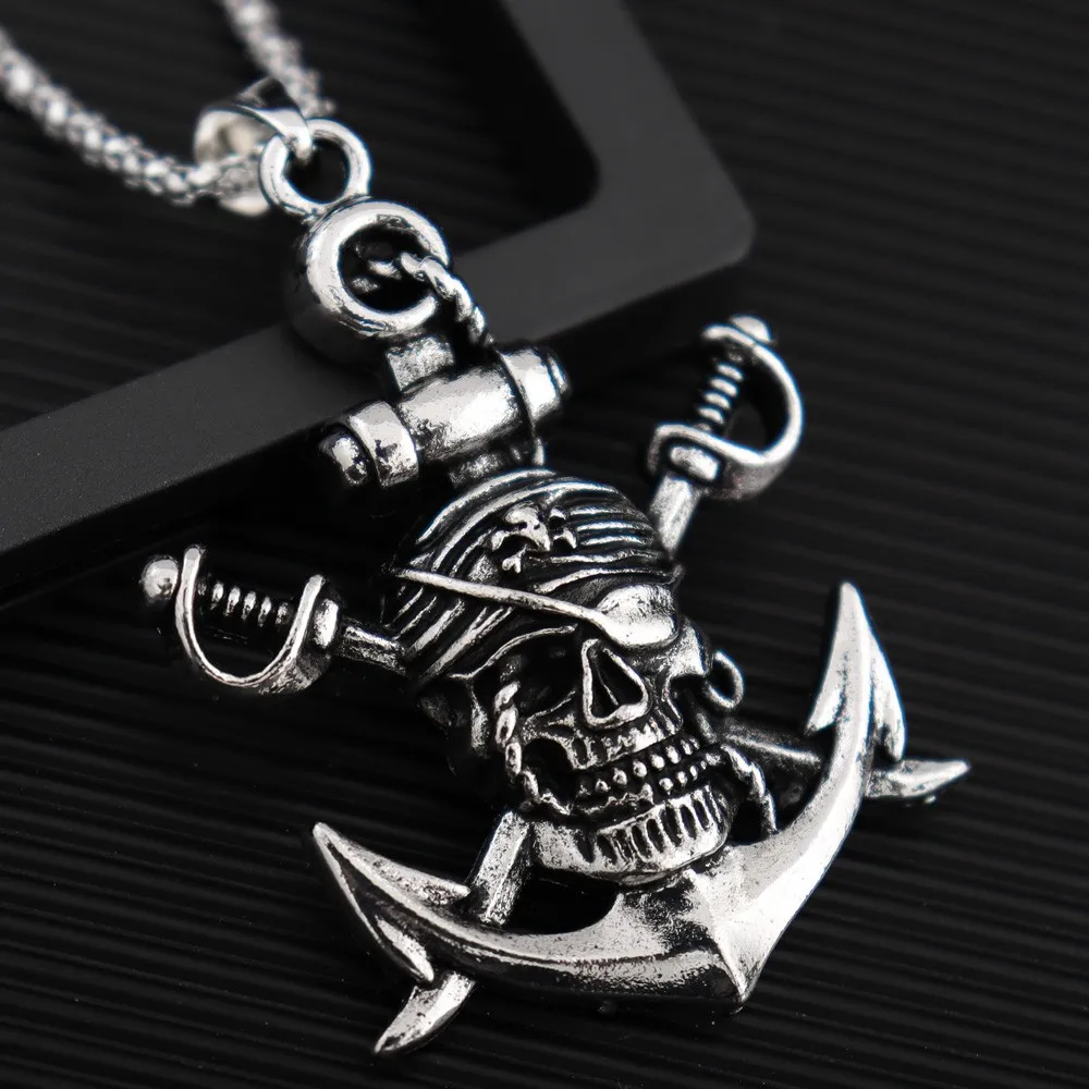 Vintage Double Sword Pirate Titanium Steel Men\'s Pendant Necklace Retro Halloween Skull Ghost Head Anchor Necklace Accessories