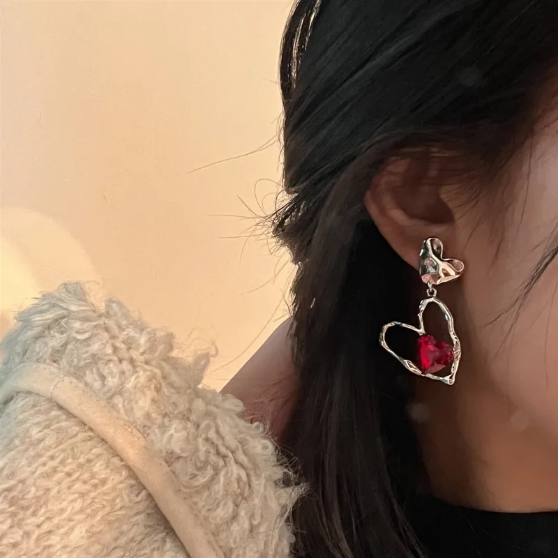 Korean Fashion Red Crystal Heart Dangle Earrings For Women Charms Vintage Gothic Heart Pendant Earrings Party Jewelry Girls Gift view 6